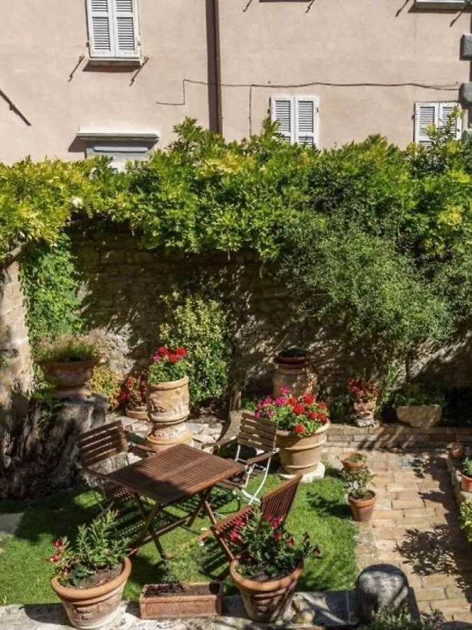Palazzo Palesa Bed and Breakfast San Casciano dei Bagni Italië